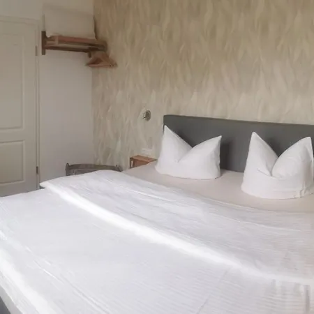 Hafenkoje Arthur Zinnowitz