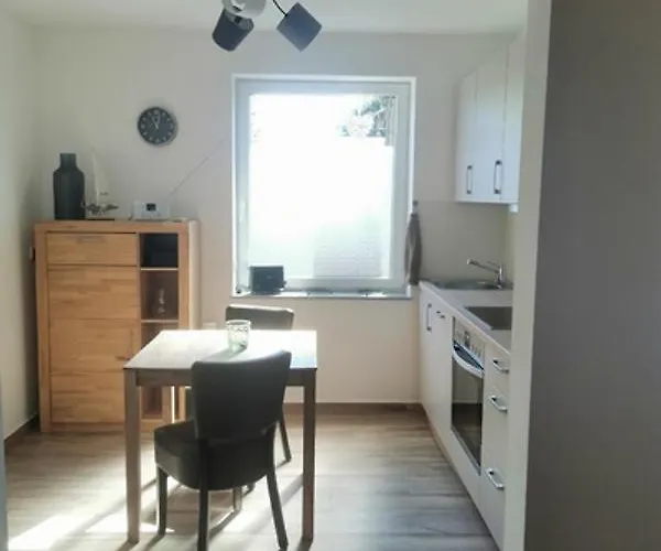 Hafenkoje Arthur ツィノヴィッツ