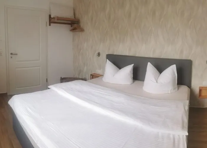 Hafenkoje Arthur ツィノヴィッツ